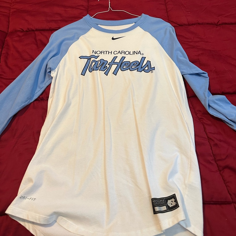 Nike Men’s baseball UNC